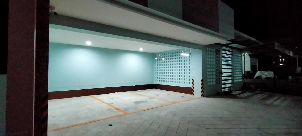 Tk Thongrak Apartment Хатъяй Экстерьер фото