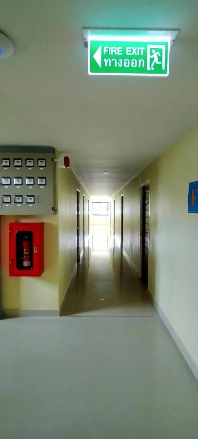 Tk Thongrak Apartment Хатъяй Экстерьер фото